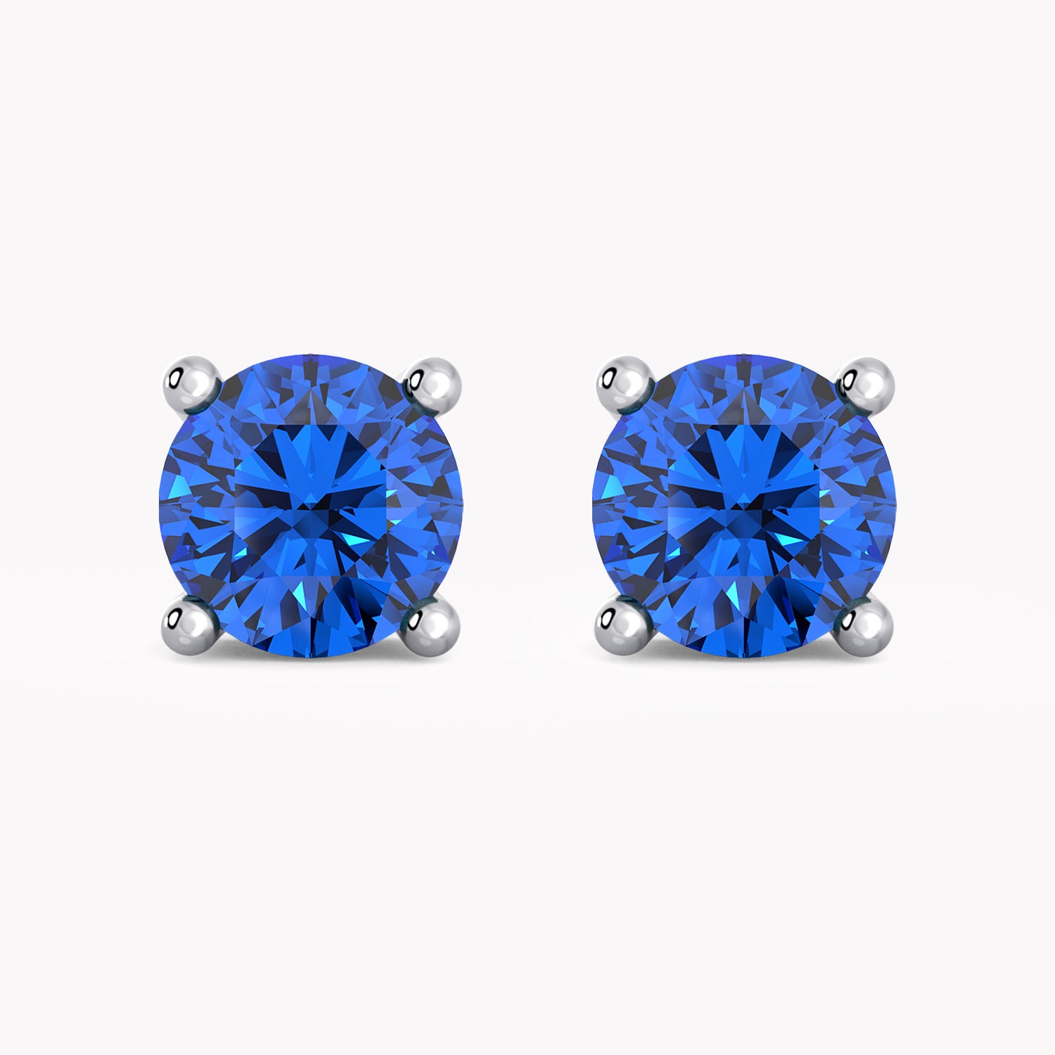 Saphir Ohrringe aus recyceltem 585er Weißgold, handgefertigt von RYIA Fine Jewelry