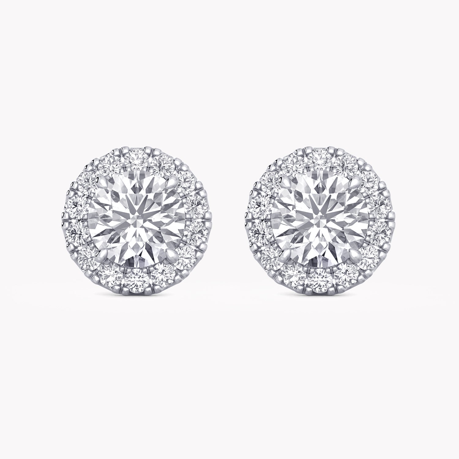 Halo-Ohrstecker Weißgold mit Labordiamanten, handgefertigt von RYIA Fine Jewelry