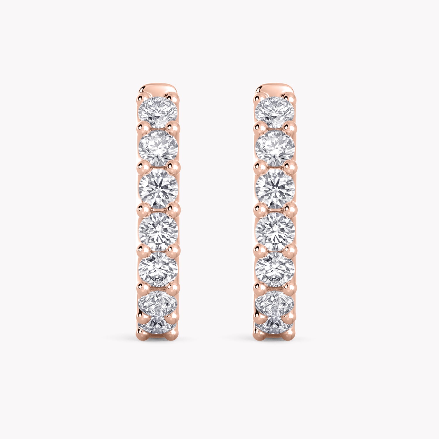 Ohrringe Rosegold mit Diamanten, handgefertigt von RYIA Fine Jewelry