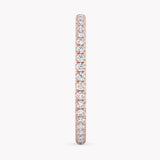 Ein Memoire Ring Rosegold mit Diamanten aus dem Labor von RYIA Fine Jewelry