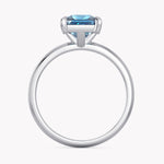Verlobungsring Weißgold 750 mit blauem Diamanten im Prinzess Schliff, handgefertigt von Goldschmieden by RYIA Fine Jewelry