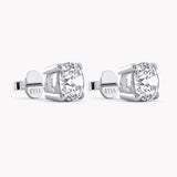 Ohrringe mit Diamanten | Gold Ohrstecker mit Labordiamanten handgefertigt aus recyceltem Weißgold by RYIA München 