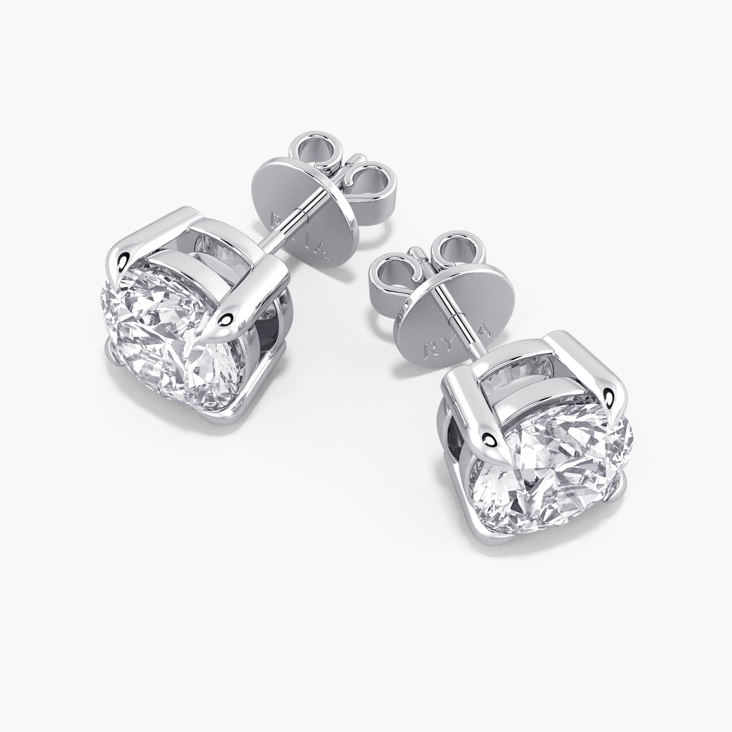 Ohrringe mit Diamanten | Gold Ohrstecker mit Labordiamanten handgefertigt aus recyceltem Weißgold by RYIA München 