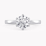 Weißgold Verlobungsring 1 Karat mit einem Labordiamanten, handgefertigt von RYIA Fine Jewelry 