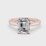 Emerald Cut Verlobungsring Rosegold mit einem Labordiamanten by RYIA Fine Jewelry München